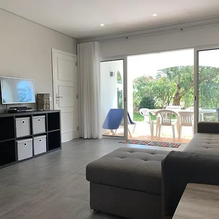 Vale Do Garrao Sleeps 4 Air Con T607811 *